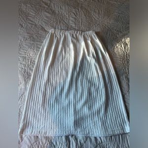 White midi skirt